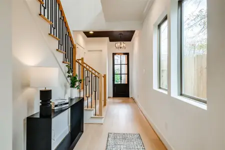 New construction Single-Family house 1016 Peden St, Houston, TX 77006 - image 6