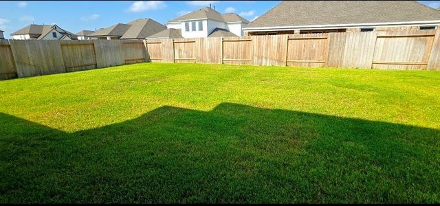 New construction Single-Family house 409 Elmbrook Ter Wy, Waller, TX 77484 - image