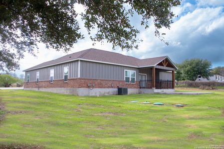 New construction Single-Family house 204 Homestead, La Vernia, TX 78121 null- photo 4 4