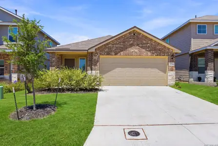 New construction Single-Family house 4523 Bontebok Dr, Converse, TX 78109 plan The Caroline - image