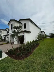New construction Townhouse house 285 SW 159th Ln, Pembroke Pines, FL 33027 - image