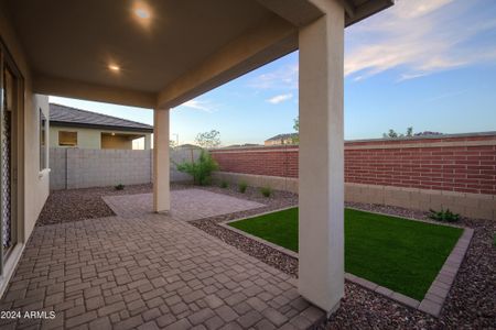 New construction Single-Family house 14578 W Valentine Street, Surprise, AZ 85379 - photo 25 25