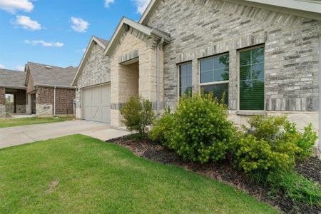 New construction Single-Family house 3112 Kingsgarden Rd, Denton, TX 76207 The Henderson- photo 0