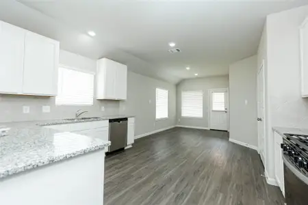 New construction Single-Family house 14022 Mount Hunter Dr, Willis, TX 77318 plan Grove - image