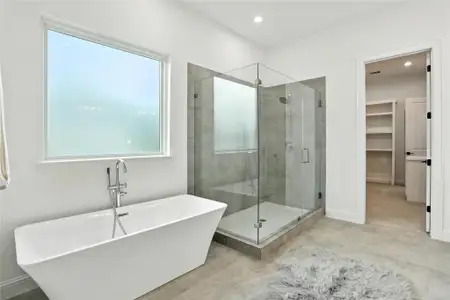 New construction Single-Family house 4951 Glenmeadow Dr, Houston, TX 77096 - image 17