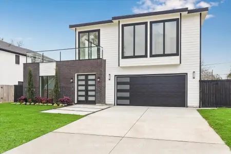 New construction Single-Family house 1302 Springrock Ln, Houston, TX 77055 - image