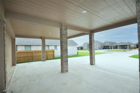 New construction Single-Family house 2101 Palmilla Rd, League City, TX 77539 null- photo 37 37