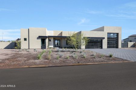 New construction Single-Family house 1250 E Smokehouse Trail, Phoenix, AZ 85085 - photo 0