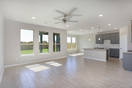 New construction Single-Family house 6303 Mifflin Wy, San Antonio, TX 78253 null- photo 8 8