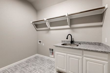 New construction Single-Family house 4000 Roan Ct, Springtown, TX 76082 plan The Jackson - image 13