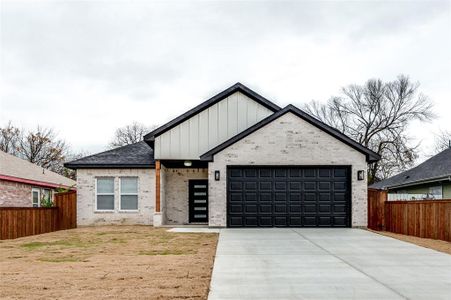 New construction Single-Family house 1027 E Jefferson Avenue, Fort Worth, TX 76104 - photo 0