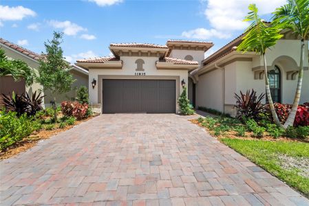 New construction Single-Family house 11835 Leon Circle, Parkland, FL 33076 - photo 0