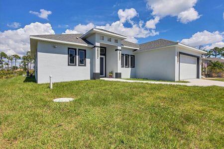 New construction Single-Family house 10 Mast Dr, Placida, FL 33946 - image