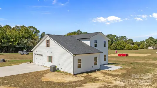 New construction Single-Family house 2441 Wolf Pond Rd, Monroe, NC 28110 - image
