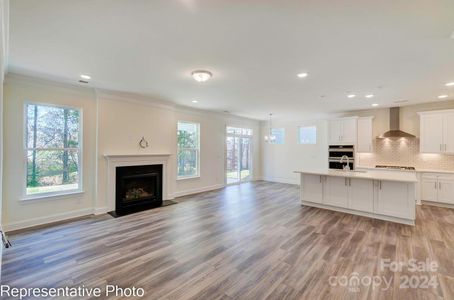 This home will have a gas fireplace with slate surround.