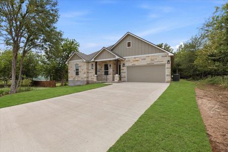 New construction Single-Family house 337 Nene Ln, Bastrop, TX 78602 - image