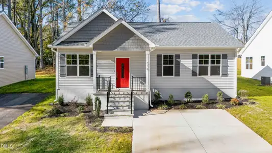 New construction Single-Family house 218 E College St, Franklinton, NC 27525 - image