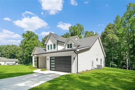 New construction Single-Family house 176 Paige St, Dallas, GA 30132 - image