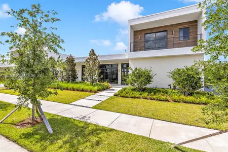 New construction Single-Family house 16689 N Botaniko Dr N, Weston, FL 33326 - image