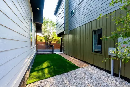 New construction Townhouse house 108 Vine, Unit 102, San Antonio, TX 78210 - image