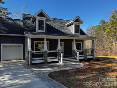 New construction Single-Family house 426 Shadow Wood Dr, Leicester, NC 28748 - image