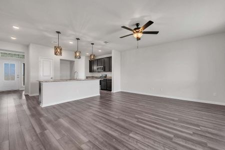 New construction Single-Family house 221 New Dawn Trail, Huntsville, TX 77320 The 1613- photo 5 5