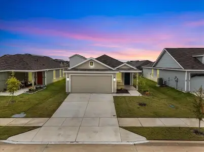 New construction Single-Family house 1412 Silver Oak Ln, Fort Worth, TX 76140 - image