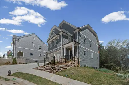 New construction Single-Family house 708 Woodlake Ct, Canton, GA 30114 - image