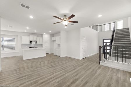 New construction Single-Family house 1732 Meadow Crest Dr, Aubrey, TX 76227 Fannin- photo 2 2