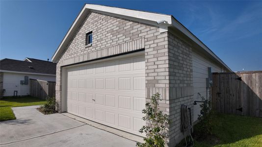 New construction Single-Family house 21307 Bianchi Ct, New Caney, TX 77357 plan Idlewood - image