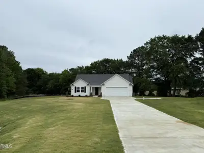 New construction Single-Family house 188 Oakfield Trace Dr, Four Oaks, NC 27524 null- photo 0