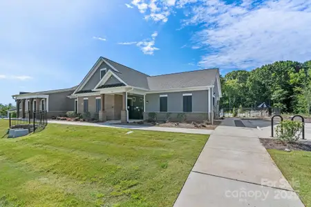 New construction Single-Family house 223 Haddonsfield Dr, Mooresville, NC 28115 plan Crestwind - image