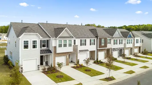 New construction Townhouse house 675 Leland Hill Cir, Zebulon, NC 27597 Litchfield- photo 0