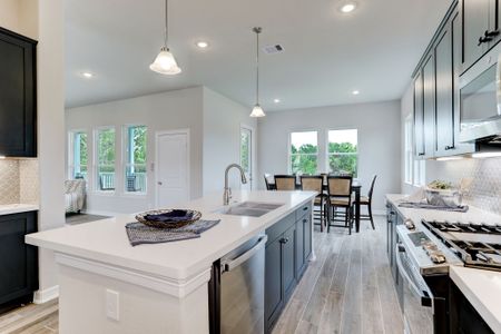 New construction Single-Family house 3921 Peacock Isle Dr, Dickinson, TX 77539 plan Dickinson Bayou - image 10