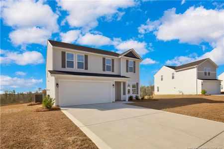 New construction Single-Family house 2137 Purebred Cir, Hope Mills, NC 28348 - image