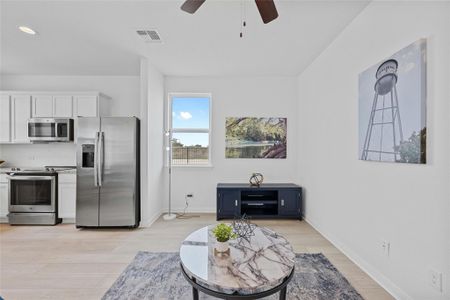 New construction Townhouse house 2155 Hofstaat, New Braunfels, TX 78130 null- photo 5 5