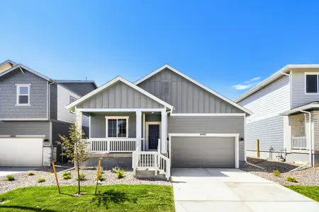 New construction Single-Family house 46430 Heritage Ave, Bennett, CO 80102 plan Silverthorne - image