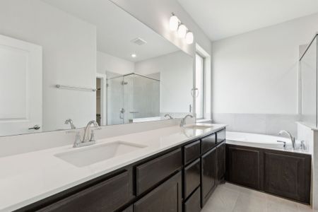 New construction Single-Family house 120 Rancher Trl, Waxahachie, TX 75165 plan Yukon - image 14