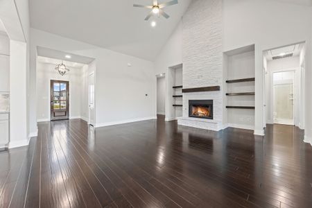 New construction Single-Family house 121 Aiden Dr, Waxahachie, TX 75165 plan Athens - image 18
