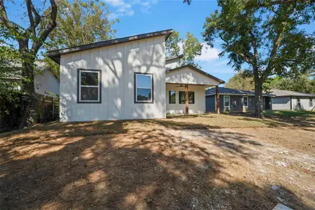 New construction Single-Family house 2228 Echo Lake Dr, Dallas, TX 75253 - image