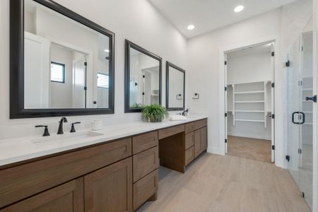 New construction Single-Family house 2401 Kahala Sunset Dr, Spicewood, TX 78669 - image 11