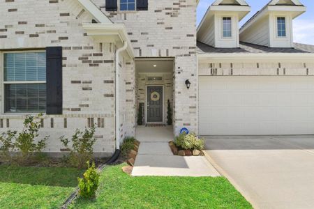New construction Single-Family house 8422 Beacon Bay Cir, Baytown, TX 77523 null- photo 2 2