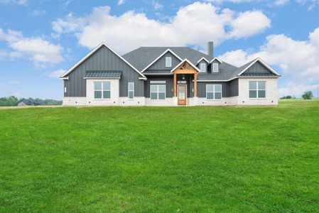 New construction Single-Family house 2041 Carrie Ct, Weatherford, TX 76088 - image