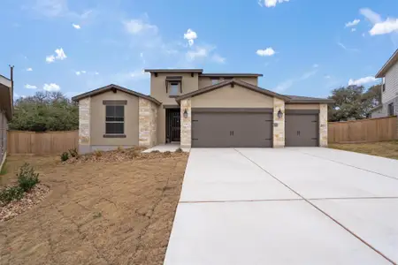 New construction Single-Family house 136 Scenic Hills Cir, Georgetown, TX 78628 plan 2600 - image