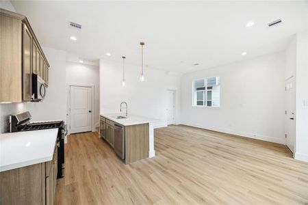 Kitchen, Dining Area