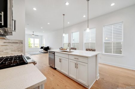 New construction Single-Family house 619 Dorstrasse, New Braunfels, TX 78130 null- photo 10 10