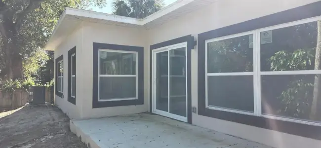 New construction Single-Family house 1705 45Th Ave, Vero Beach, FL 32966 - image