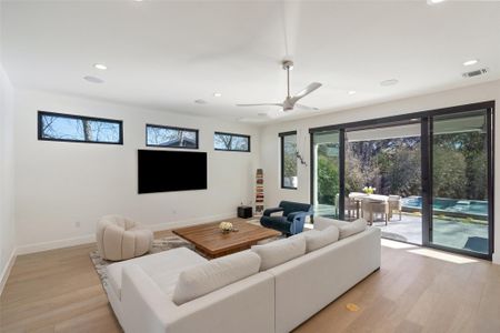 New construction Single-Family house 1101 Emerald Forest Cv, Austin, TX 78745 - image 12