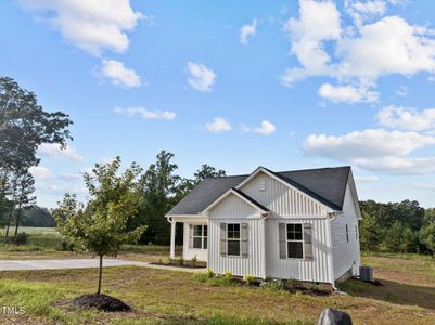 New construction Single-Family house 180 Brookhaven Drive, Spring Hope, NC 27882 - photo 1 1