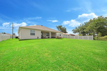New construction Single-Family house 2306 Sw Pamona St, Port St. Lucie, FL 34953 - image